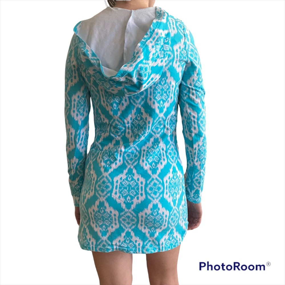 MacBeth Collection Hooded Swim Cover Up - Picture 2 of 7